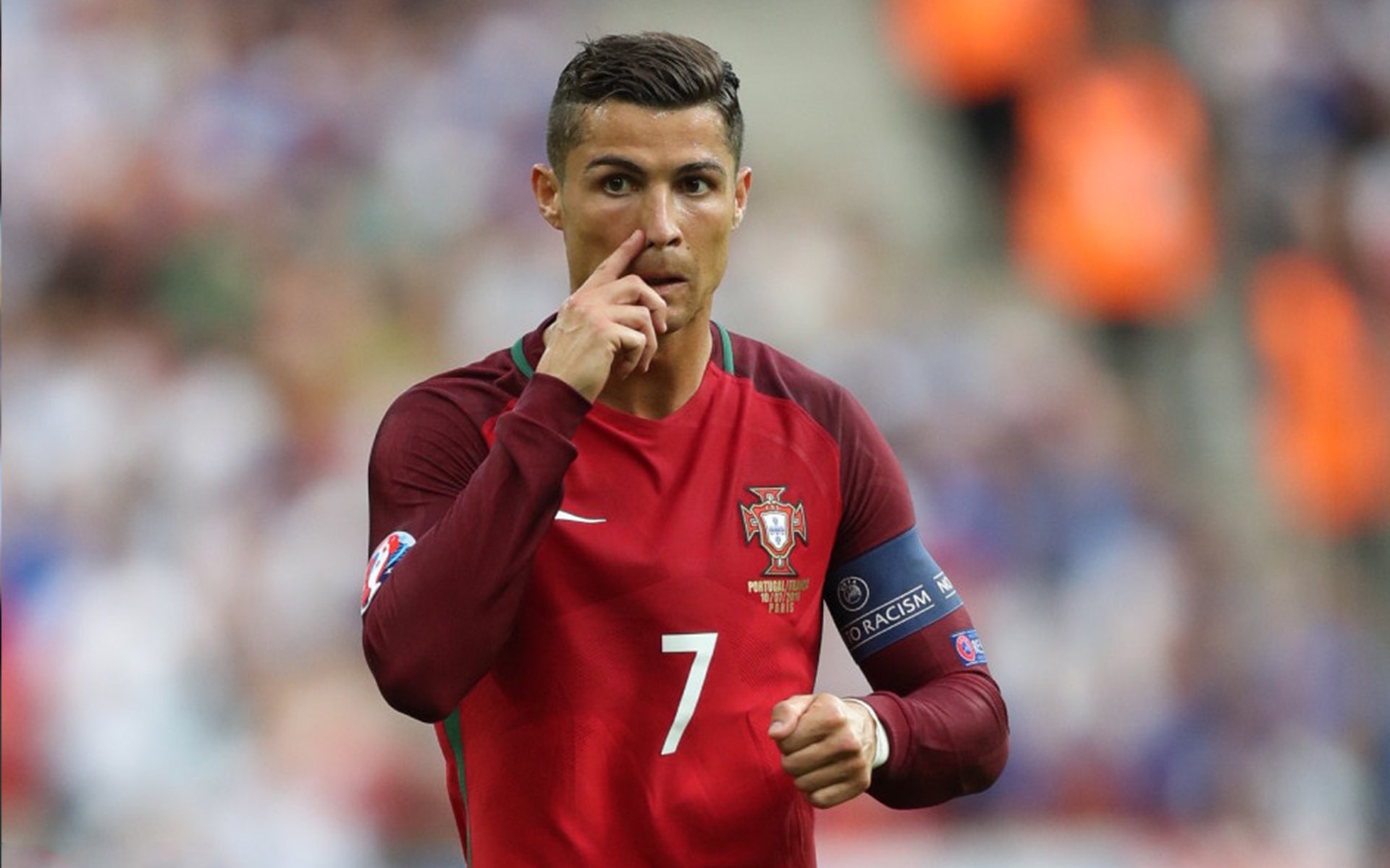 伯恩利战术灵活多变，克拉文公园再现辉煌，克恩里伯斯