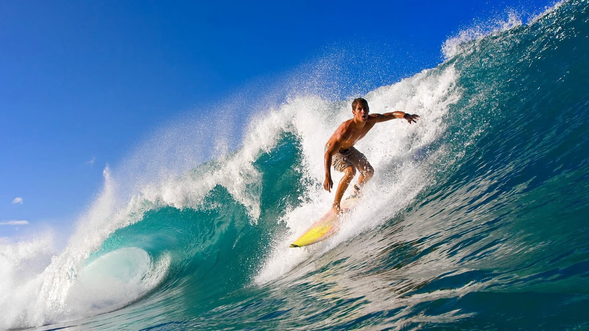 欧锦赛资格赛次回合比赛展开，球员训练备战认真，欧锦赛出线规则