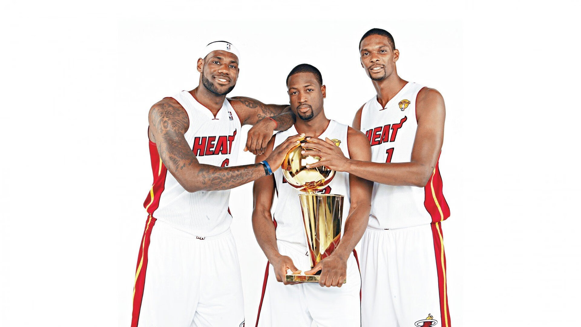 湖人首次在主场开设“怀旧专区”，播放经典比赛回放，湖人主场see you again